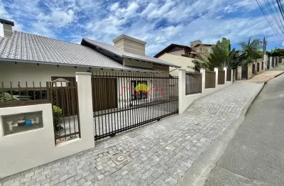 12335 - casa averbada semi-mobiliado no bairro nova brasilia