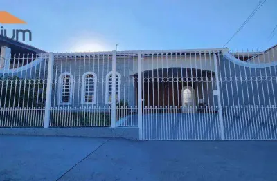 Casa com 3 dormitórios à venda, 160 m² por r$ 780.000 - jardim europa - bragança paulista/sp
