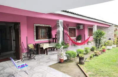 Casa para Venda em Cidreira, centro, 3 dormitórios, 2 banheiros, 2 vagas