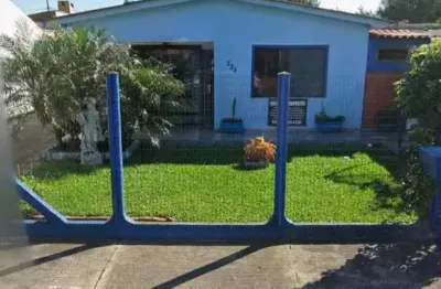 Casa para Venda em Balneário Pinhal, centro, 2 suítes, 4 banheiros, 4 vagas