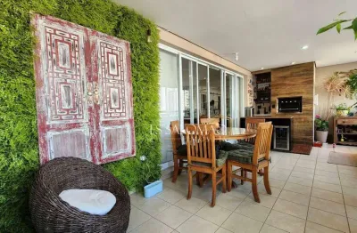 Apartamento com varanda gourmet. muito requinte, sofisticação e bom gosto. vila romana