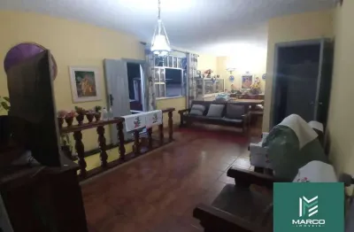 Casa com 2 dormitórios à venda, 84 m² por r$ 750.000,00 - várzea - teresópolis/rj