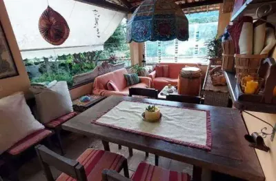 Casa com 3 dormitórios à venda, 594 m² por r$ 890.000,00 - bom retiro - teresópolis/rj