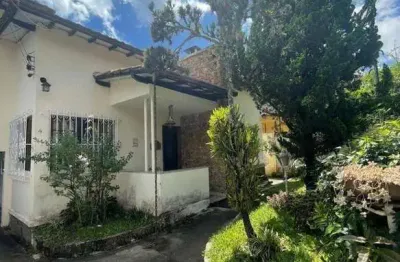 Casa com 3 dormitórios à venda, 205 m² por r$ 1.100.000,00 - cônego - nova friburgo/rj