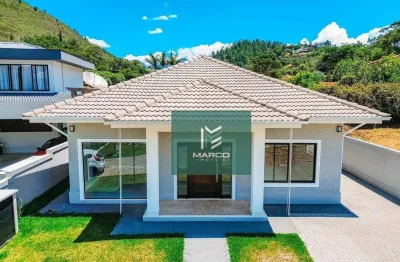 Casa com 3 dormitórios à venda, 130 m² por r$ 1.300.000,00 - albuquerque - teresópolis/rj