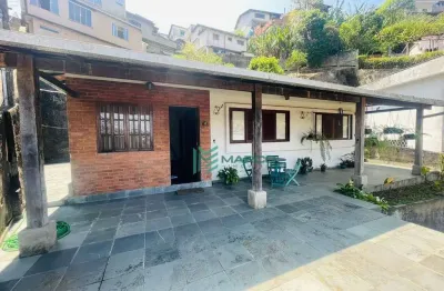 Casa com 3 dormitórios à venda, 102 m² por r$ 360.000,00 - artistas - teresópolis/rj