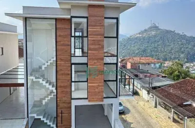 Casa com 4 dormitórios à venda, 260 m² por r$ 1.650.000 - tijuca - teresópolis/rj