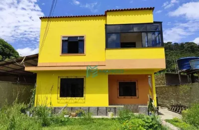 Casa com 4 dormitórios à venda, 54 m² por r$ 420.000,00 - pessegueiros - teresópolis/rj