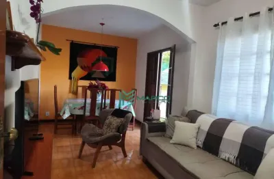 Casa com 2 dormitórios à venda, 100 m² por r$ 190.000 - meudon - teresópolis/rj