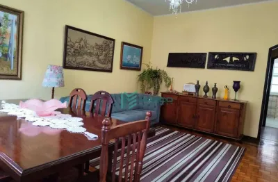 Casa com 5 dormitórios à venda, 193 m² por r$ 850.000 - várzea - teresópolis/rj