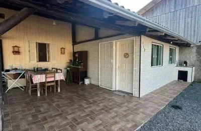 Casa com 2 quartos à venda na Nossa Senhora de Fátima, Penha 