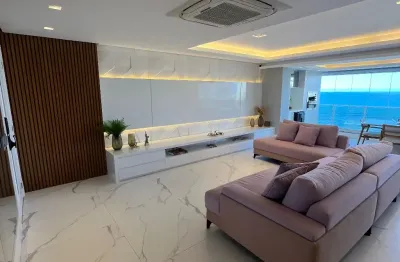 Lindo apartamento 140m2, 3 suítes finamente decorado, oferece luxo e conforto, com acabamento alto padrão, totalmente mobiliado, prono para morar. na localização mais desejada de salvador.