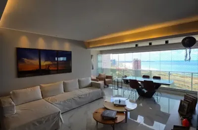 Lindíssimo apartamento 142m2. 3 suítes finamente decorado oferece luxo e conforto, com acabamento alto padrão. vista deslumbrante para o mar!