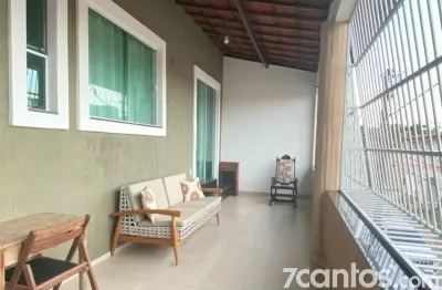 Casa com 3 quartos para alugar na Rua 759, 60, Conjunto Ceará II, Fortaleza