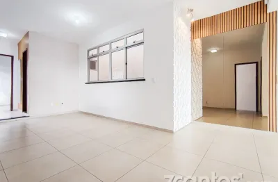 Casa com 3 quartos para alugar na Rua 759, 60, Conjunto Ceará II, Fortaleza