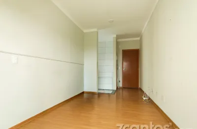 Apartamento com 2 quartos para alugar na Rua Coronel Chico Alves, 21, Passaré, Fortaleza