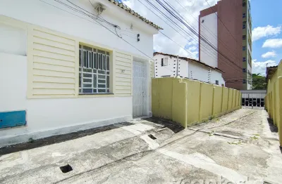 Casa com 3 quartos para alugar na Rua Mário Mamede, 1214, Fátima, Fortaleza