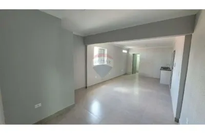 Kitnet / Stúdio para alugar na Rua Dona Luísa Scarpini, 410, Vila Dom Pedro II, São Paulo