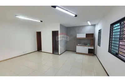 Sala comercial para alugar na Rua José de Albuquerque Medeiros, 918, Água Fria, São Paulo