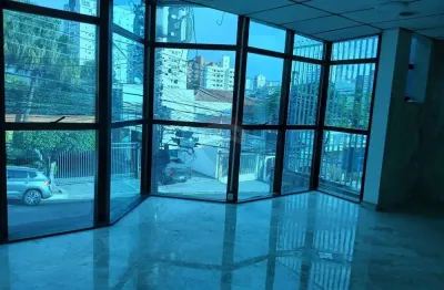 Prédio para alugar na Rua Capitão Alberto Mendes Júnior, 409, Água Fria, São Paulo