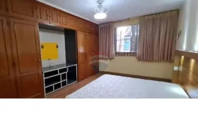 Casa com 4 quartos para alugar na Rua Padre Donizetti Tavares de Lima, 140, Santana, São Paulo