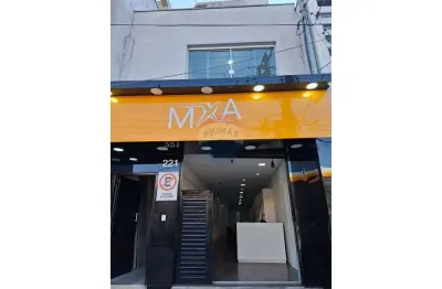 Ponto comercial para alugar na Rua Alfredo Guedes, 221, Santana, São Paulo