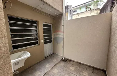 Kitnet / Stúdio para alugar na Rua Simão Machado, 130, Tucuruvi, São Paulo