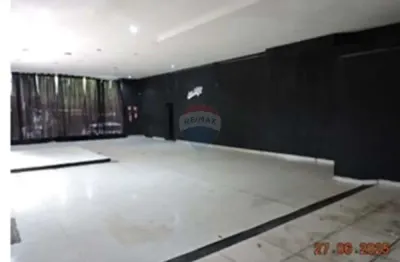 Prédio para alugar na Rua Eduardo Espinola Filho, 72, Vila Isolina Mazzei, São Paulo