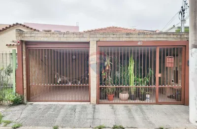 Casa tipo para venda em Vila Vitório Mazzei com 2 quartos, sendo 2 suítes, 149m²