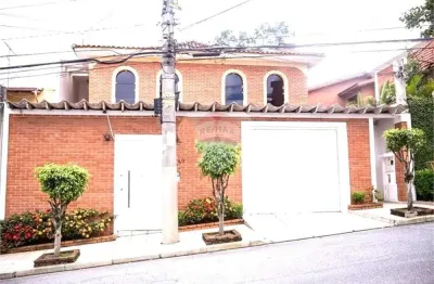 Casa com 4 quartos para alugar na Rua José Oliveira Matias, 178, Barro Branco (Zona Norte), São Paulo