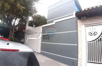 Casa em condomínio fechado com 2 quartos para alugar na Rua Doutor Gabriel Covelli, 923, Parque Peruche, São Paulo