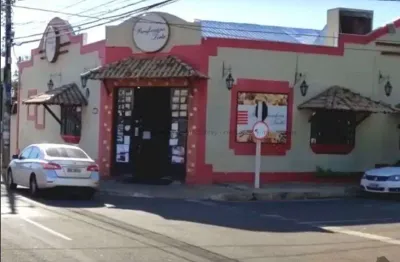 Prédio/edifício inteiro para aluguel possui 334 metros quadrados