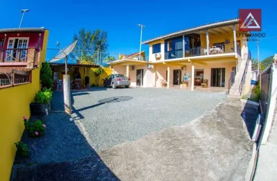 Pousada com 5 suítes à venda, 216 m² por r$ 1.600.000 - praia de armação do itapocorói - penha/sc