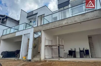 Sobrado com 1 suíte + 2 demi suítes à venda, 180 m² por r$ 990.000 - tapajós - indaial/sc
