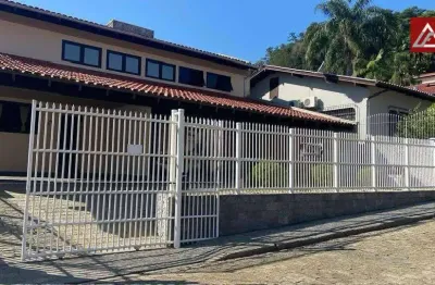 Casa com 3 dormitórios, sendo 1 suíte à venda, 262 m² por r$ 1.300.000 - velha - blumenau/sc