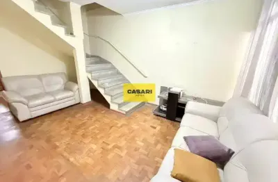 Sobrado locação no Baeta Neves com 2 Dormitórios, Quintal e Vaga Coberta – Rua Jacareí | SBC