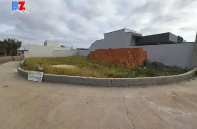 Terreno à venda no Portal Ville Jardins, Boituva 