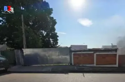 Terreno à venda no Centro, Boituva 