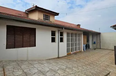 Casa com 4 quartos à venda no Centro, Cerquilho 