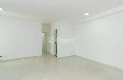 Apartamento marquês de são vicente - 70m², 2 dorms, 1 suíte, 2 vagas demarcadas, varanda, churrasqueira, salão de festas e jogos, gerador, piscina.
