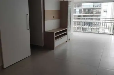 Apartamento 75m², 3q, 1 suíte, 2 banheiros, 1 vaga, lavabo, varanda, piscina, piscina aquecida, spa, sauna, academia, churrasqueira, salão de festas.