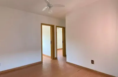 Apartamento com 2 quartos à venda na rua dos maias, 1429, rubem berta, porto alegre por r$ 127.200