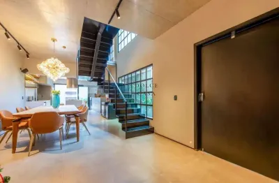 Casa na vila nova conceição - perto do parque ibirapuera e com piscina