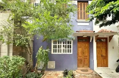 Casa de vila no jardim américa - 2 quartos e lindo quintal