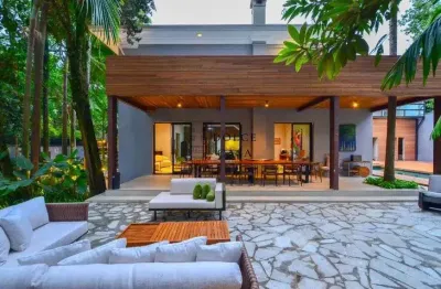 Casa no jardim europa - mobiliada com amplo jardim, sauna, academia e piscina