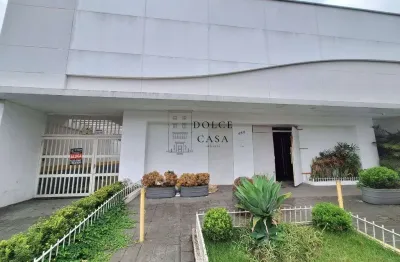 Casa comercial no jardins - 20 vagas, jardim e ampla visibilidade