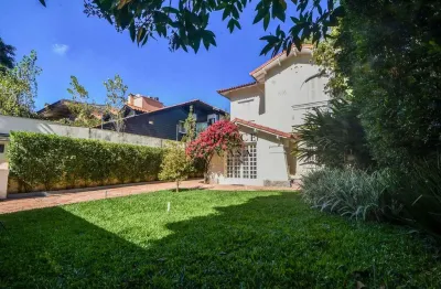 Casa no jardim europa - jardim, edícula e 2 dormitórios.