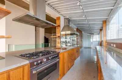 Cobertura na vila nova conceição - vista deslumbrante, área gourmet e 3 suites