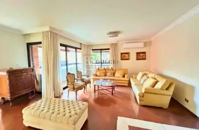 Apartamento em Moema - 220m², 3 suites + sala íntima, varanda e lazer completo