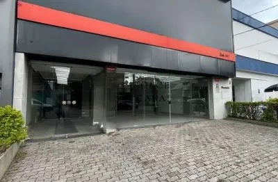 Loja no Jardim Europa - melhor ponto da avenida com 13 vagas 400m²
